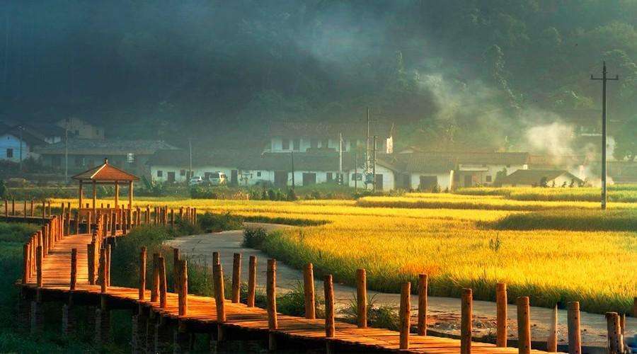 旅游小鎮(zhèn)